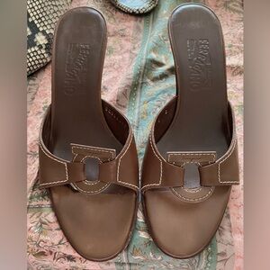 Ferragamo Chocolate Brown 2.25 inch Sandals.  Size 8B, Made in Italy.  Stunning